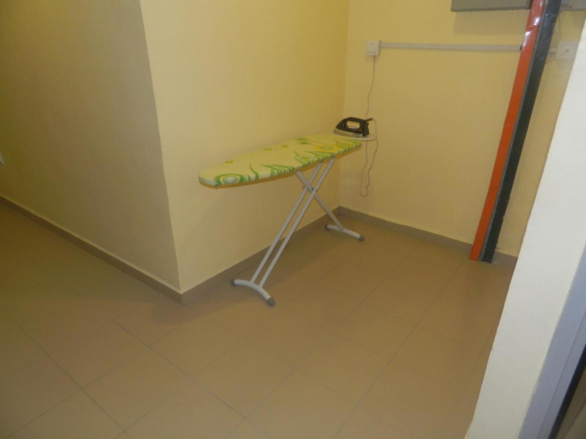 Yellow Mansion Hotel Melaka Raya מראה חיצוני תמונה