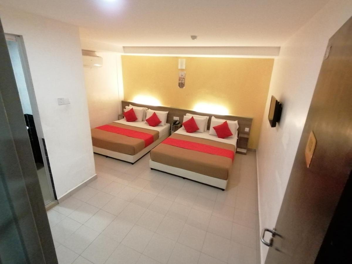Yellow Mansion Hotel Melaka Raya מראה חיצוני תמונה