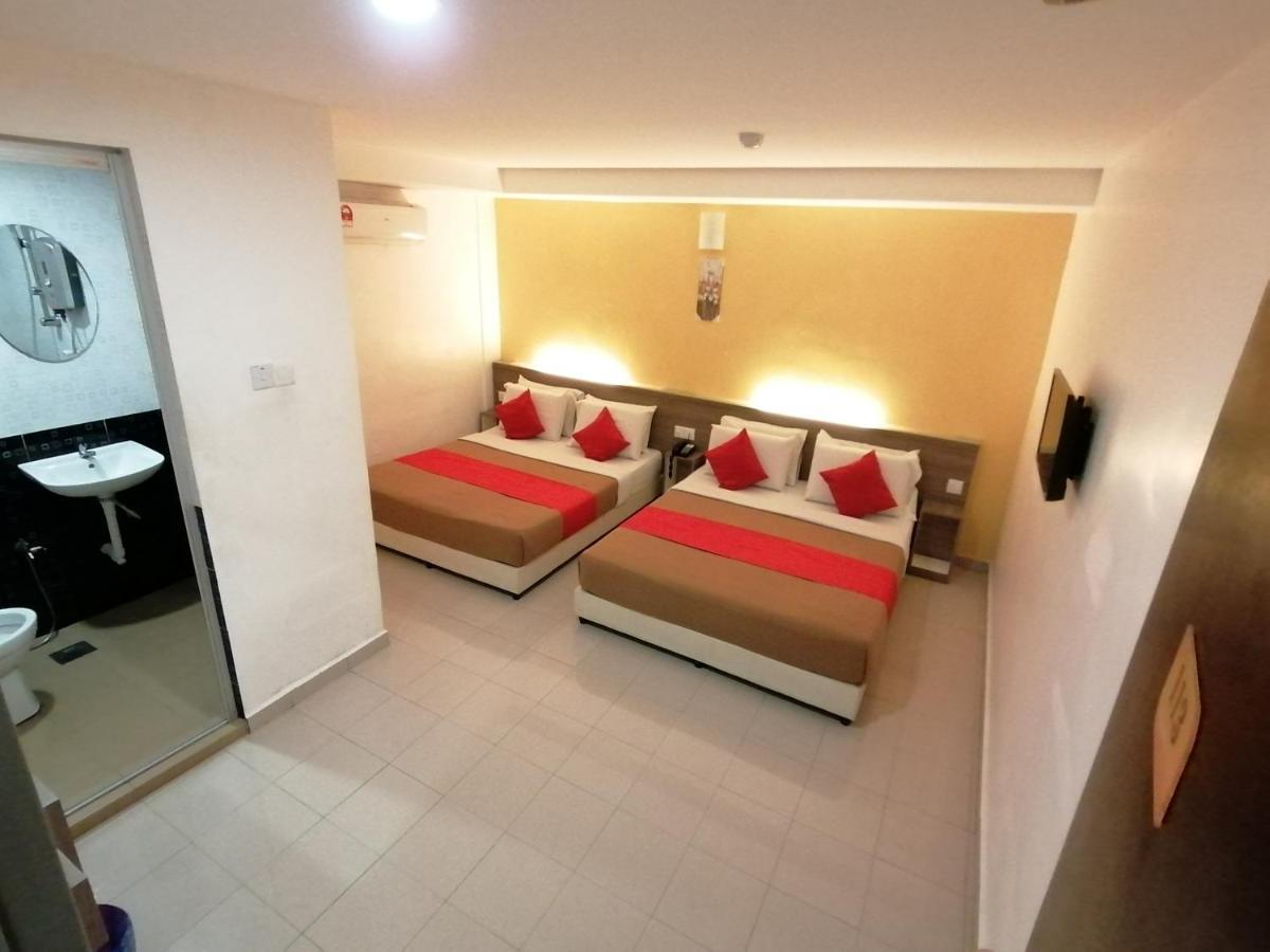 Yellow Mansion Hotel Melaka Raya מראה חיצוני תמונה