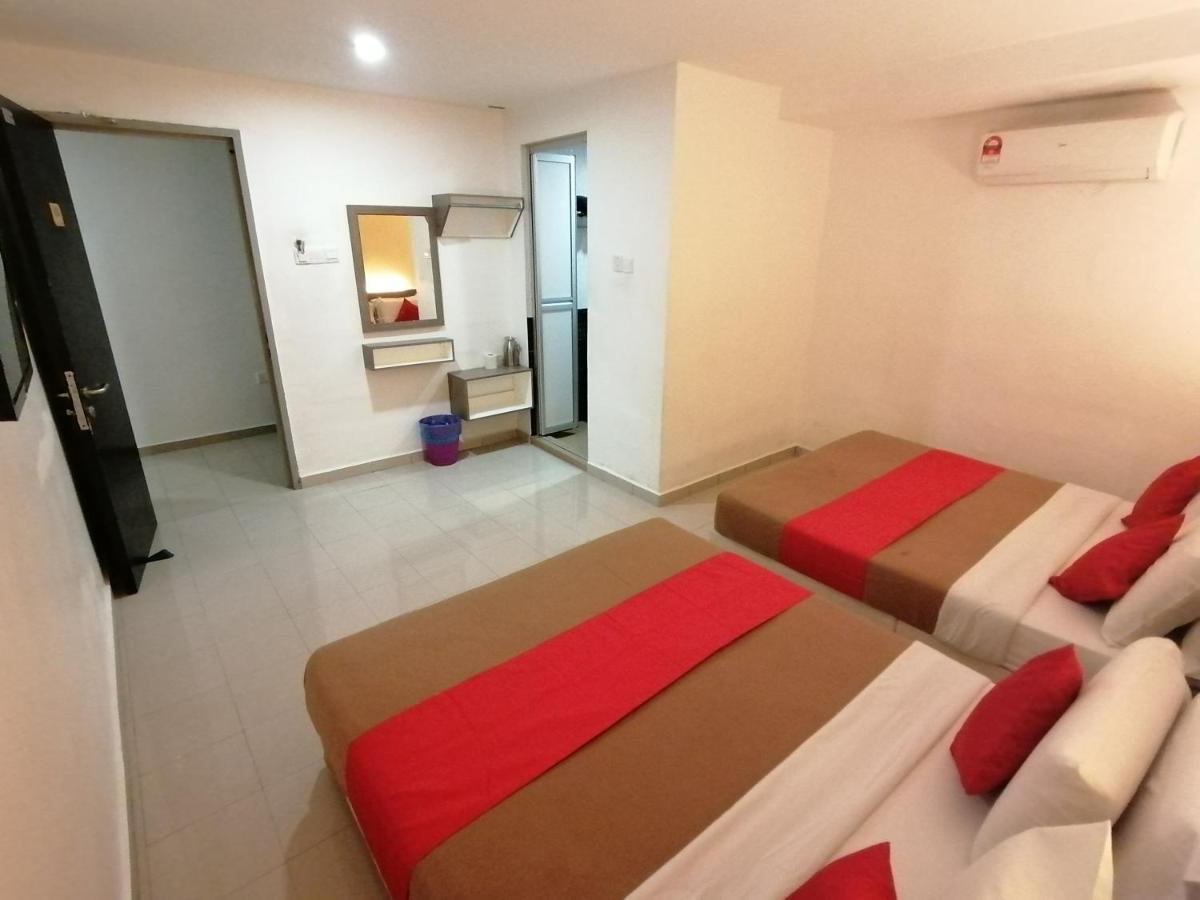 Yellow Mansion Hotel Melaka Raya מראה חיצוני תמונה