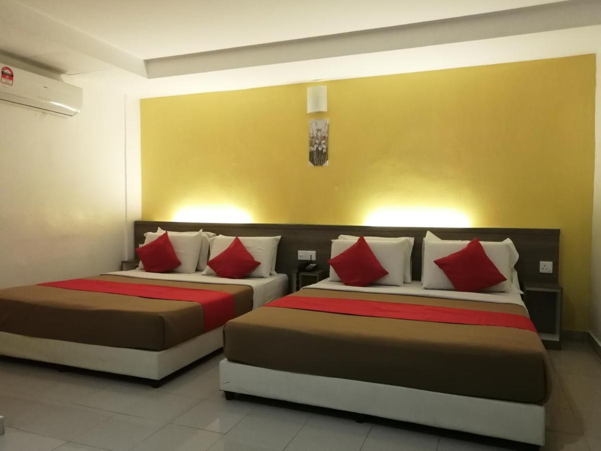 Yellow Mansion Hotel Melaka Raya מראה חיצוני תמונה