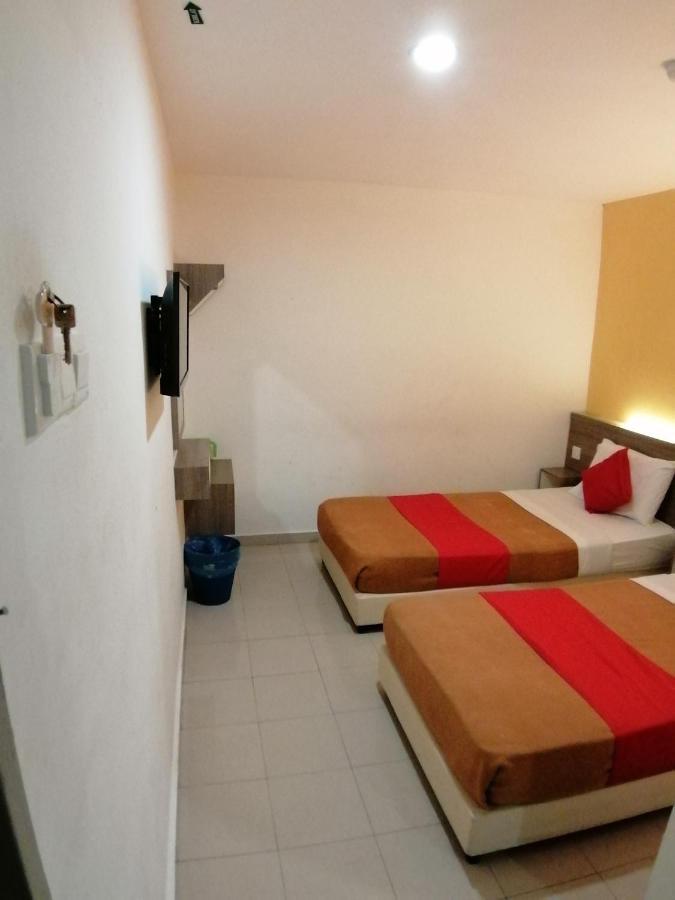 Yellow Mansion Hotel Melaka Raya מראה חיצוני תמונה