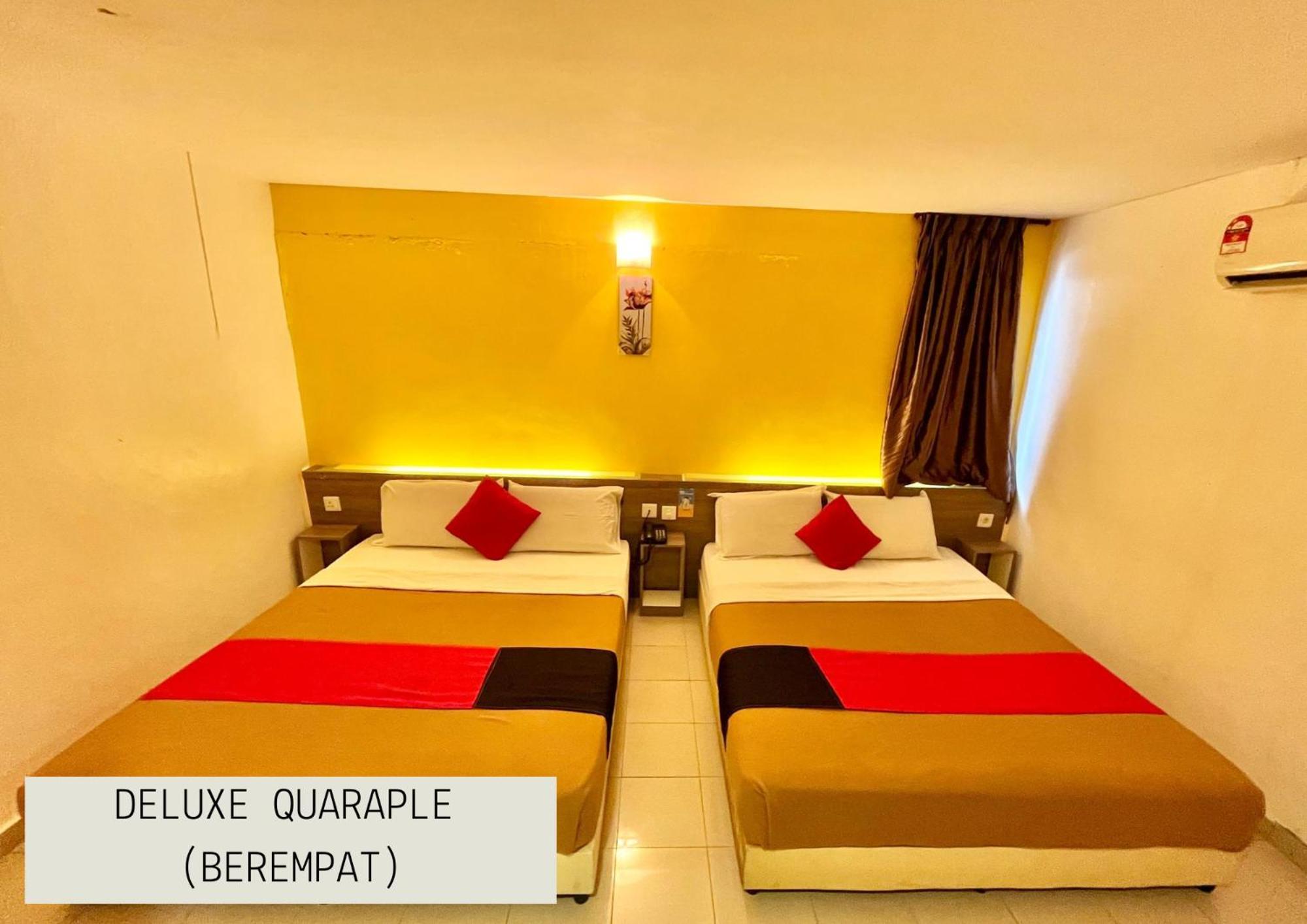 Yellow Mansion Hotel Melaka Raya מראה חיצוני תמונה