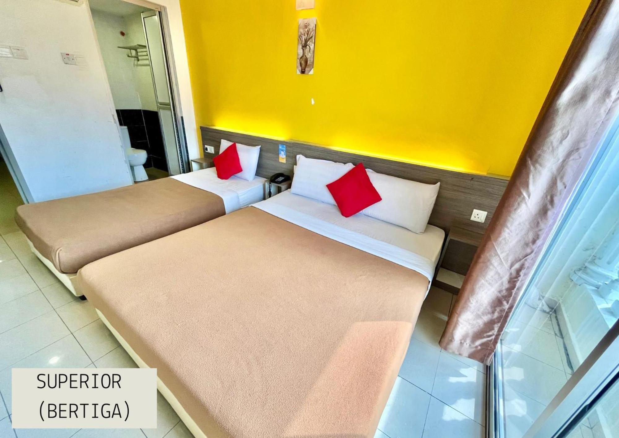 Yellow Mansion Hotel Melaka Raya מראה חיצוני תמונה